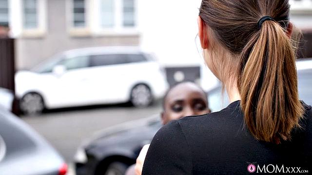 Interracial 69 with housewife