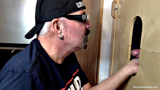 Married Man Takes Gloryhole Ass