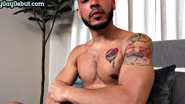 Solo Black amateur jerks cock and cums on debut casting