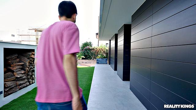 Fucking My GF's Sister