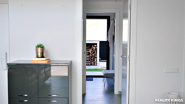 Fucking My GF's Sister