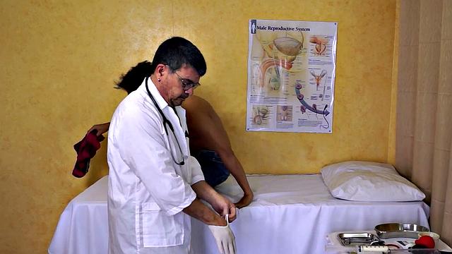 Real Asian twink gaping at doctor before enema