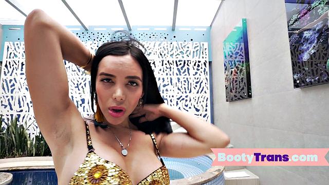 Latina Tgirl flaunts her big ass and oiled-up body after a wild outdoor ride