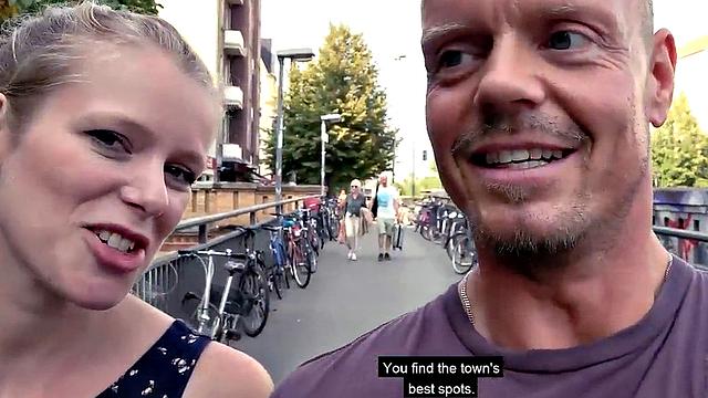 Real German amateur ballsucking in public