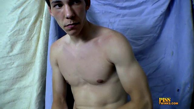 Fit Straight Guys Get Wet - Cooper Reeves And Eddy Lake