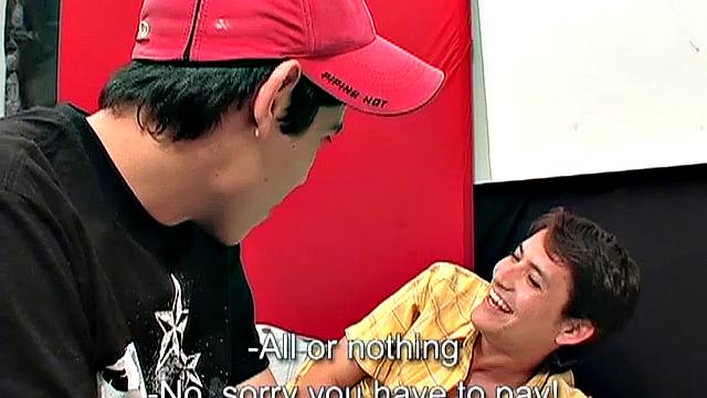 смотри, как бенаcио жестко трахает аруто своим большим членом