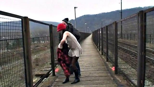 Gramps fetish teen sucks and gets fucked