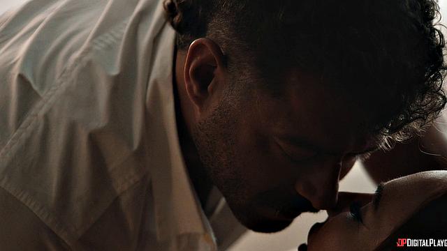 Психолог советует поругаться и трахнуться - а сама ушла дрочить