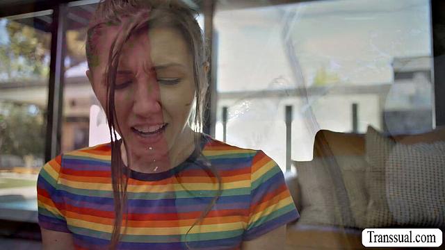 TS Ariel Demure satisfies hot babes