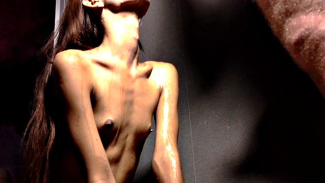 Pimmie: Piss on Me SlowMo Cumshot