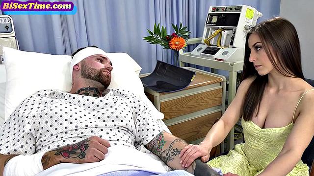 Blondie pussydrilled in Bisex 3some