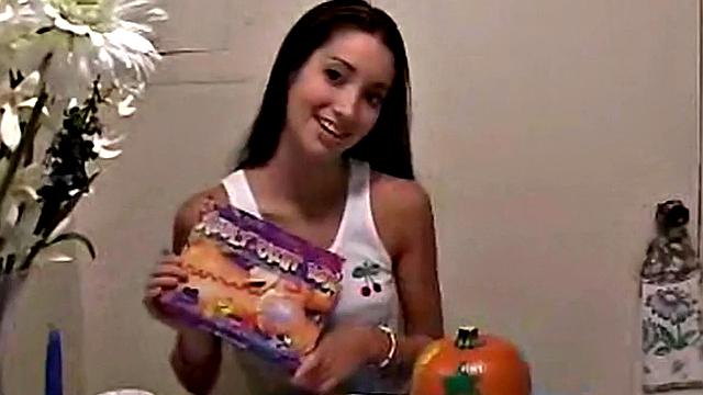 Teen slut strips off and masturbates