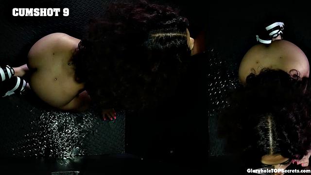 Fuck yeah girl! Cumshots in a row!