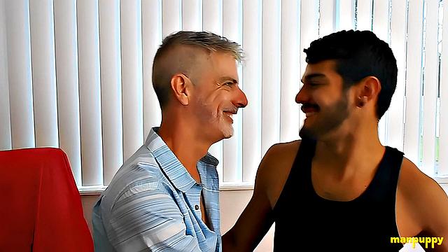 Passionate Gay Kissing 42 - Sebastian Ejaculates & Richard Lennox