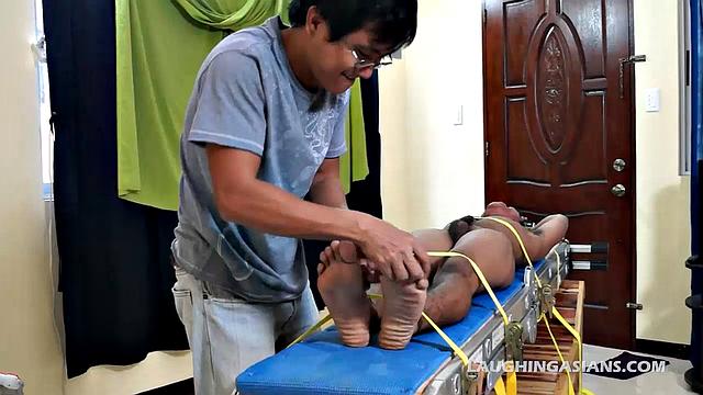 This gay-4-pay Asian tickle boy has about the most perfect body I've ever seen on an Asian twink.