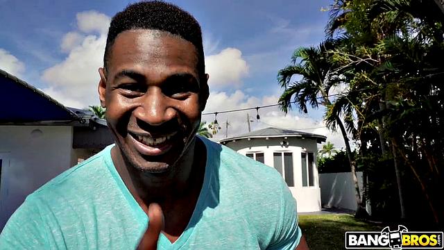 Kira Finds a Good Dick