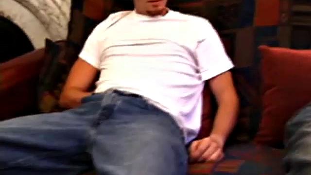 Lic seems at ease with Tapher. Both dudes wear jeans and t-shirts well, but lose them as they settle into each other. First, Lic slides his hand down his jeans to work up a boner, while Tapher rubs one up from the outside.