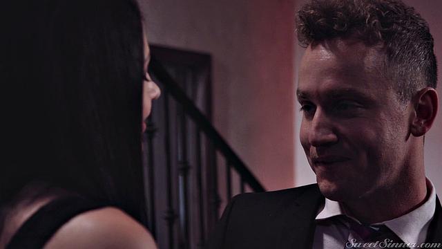 My Girlfriend's Mother Vol.14 Scene 1