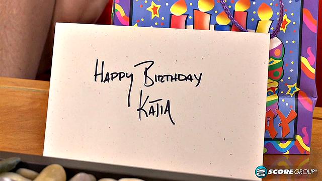 Southern belle shows off tits and pussy