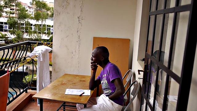 Amateur black twink jerking off after stripping