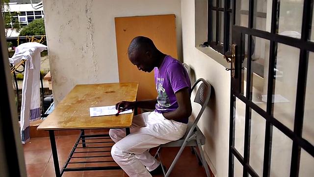 Amateur black twink jerking off after stripping