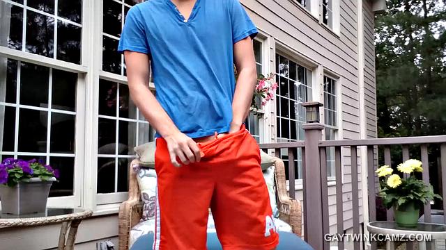 Young Amateur Fleshjacking