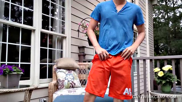 Young Amateur Fleshjacking