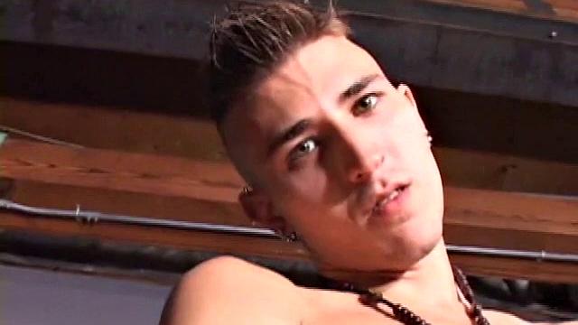 Tyler Ridgestone invites us to join him in a wank. With everyone watching, he strips down and starts to stroke his dick. After some serious stroking Tyler drops a big warm cum load from the rafters.