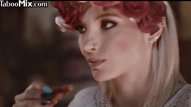 Horny lesbian cuties pussy licking