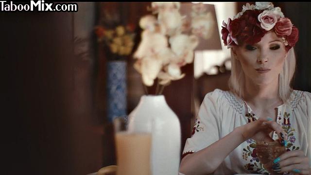 Horny lesbian cuties pussy licking