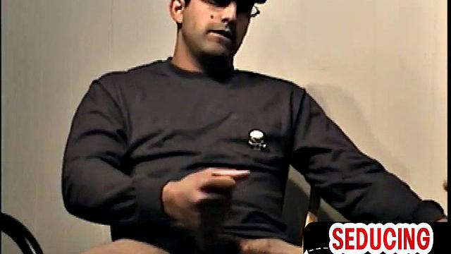 Amateur stud 1st time sucked by mature DILF at home