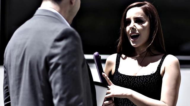 Stepdaughter smashed by perverted stepfather