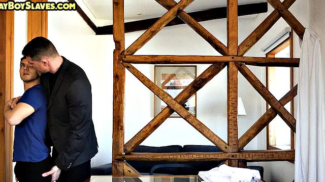 Amateur stud acts like subject for dominant DILF