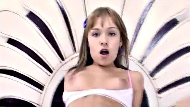 Cute teen solo slut masturbates