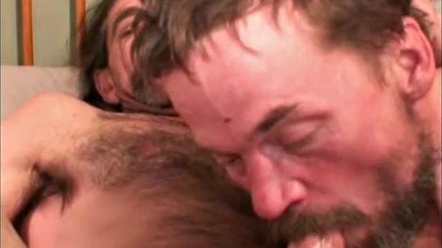 Rugged Herman hooks up with Jeff at a local shelter