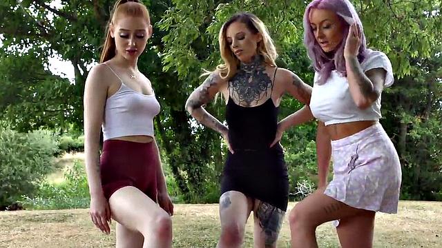 CFNM outdoor British babes wank cock in HJ action