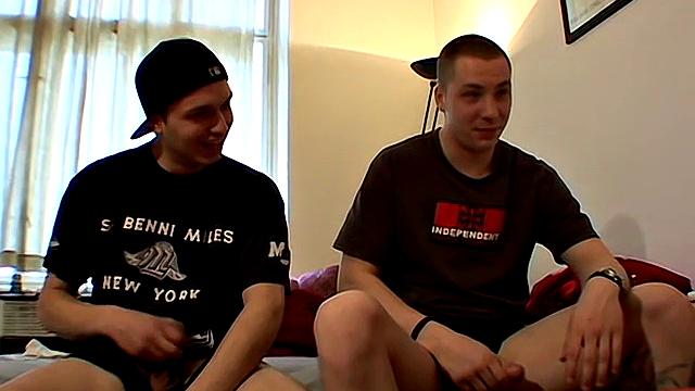 Messy Feet Covered In Cum! - Jarmil Jagr and Sivok