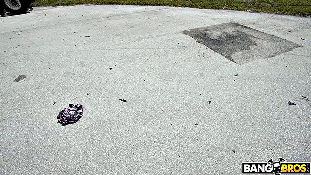 Pantie Sniffing Money Grabber