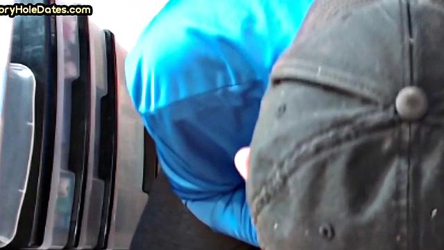 Gloryhole DILF gives homemade closeup POV BJ to his BF