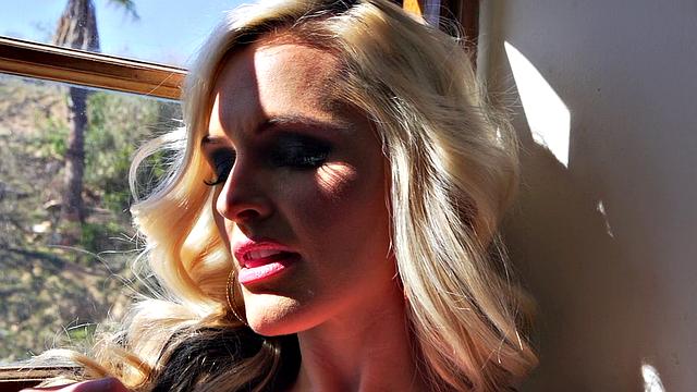 Alena Croft in Brother Load 8