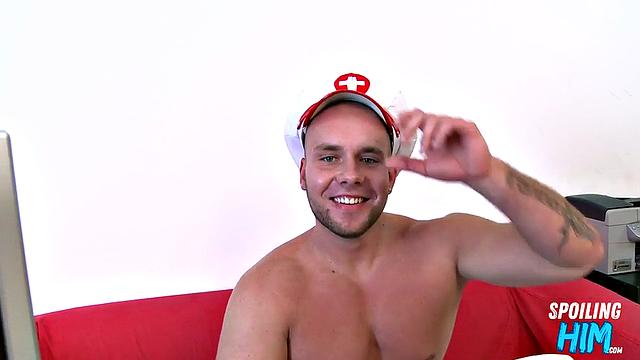 Cumthirsty twunk drilled at casting