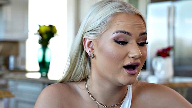 GIRLSRIMMING - BREAKFAST