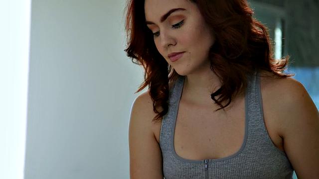 Teasing redhead lesbian babe eaten till orgasm