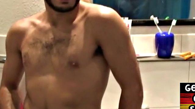 German gaydaddy enjoys massage with rimjob and blowjob