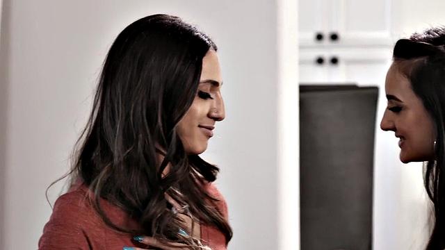 Dyke bitches love eating after fingering hardcore