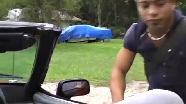 Enrique Takes A Spin With Niyo - Niyo & Enrique