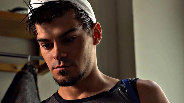 A kinky blonde get a hard pounding on the couch while wearing a nightie and flexing her tight bald pussy