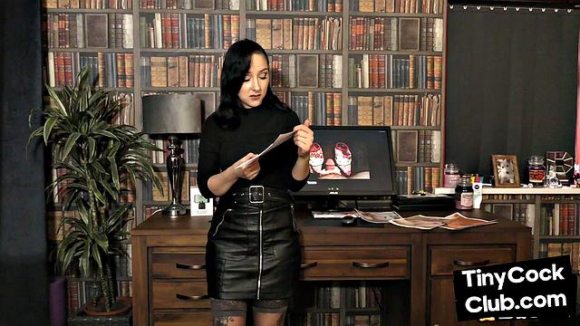 Dirty talking SPH femina humiliates losers with small penis