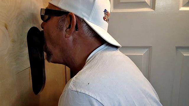 Another Happy Dick At The Gloryhole