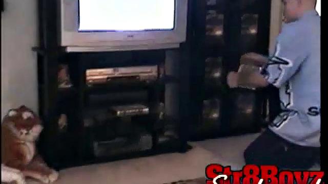 C.J. доказывает свою натуру страстным минетом от опытной женщины